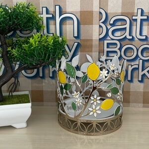 Bath & Body Works Lemon Floral Candle Holder